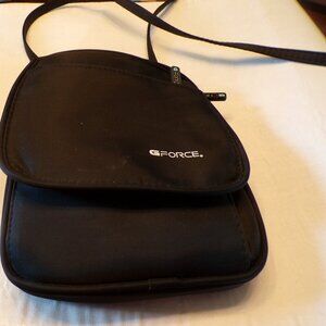 GForce Black Cross Body RFID Blocking Travel Bag Purse with Multiple Pockets